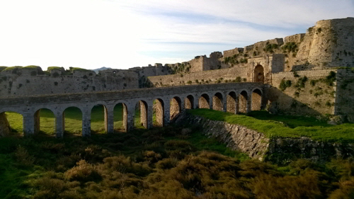 methoni kastell brueckenboegen