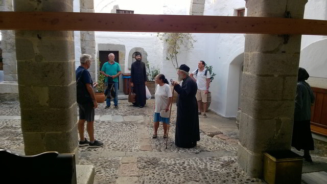 patmos kloster innenhof