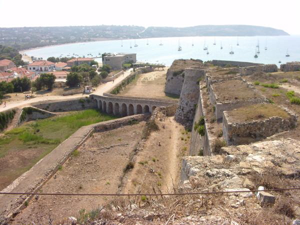 Methoni Blick ƒ¼ber Kastell auf Ankerbucht