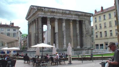 augustus-und livia-tempel