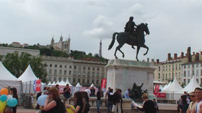 lyon place bellecour2